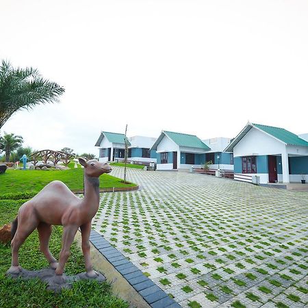 Kananam Retrteat Hotel Todupulai Exterior photo